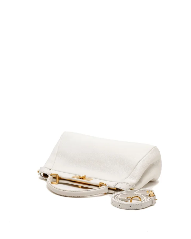 Fendi Medium Peekaboo Bag in Caviar leather from A Retro Tale, photo 4 of 10