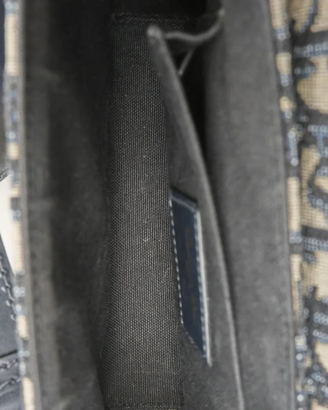 Dior 30 Montaigne Box Bag in Denim from A Retro Tale, photo 6 of 8