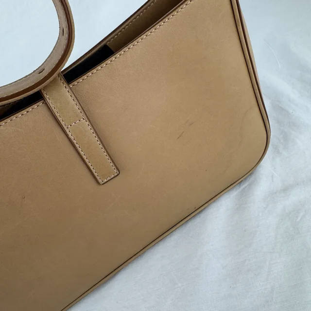 Saint Laurent Le 5 a 7 Hobo Shoulder Bag in Cowhide, Leather, Metal, vachetta leather from Reowned, photo 10 of 11