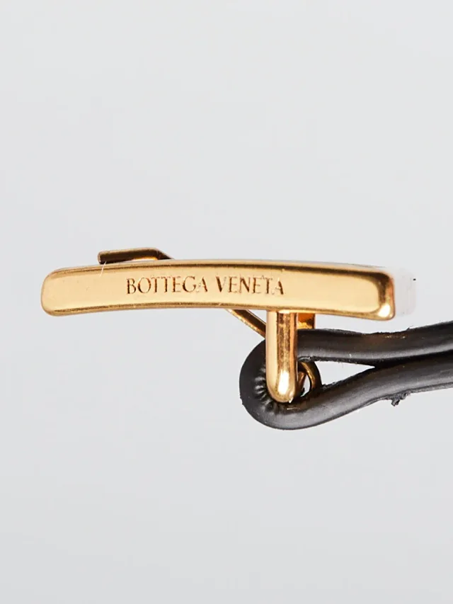Bottega Veneta Smooth Leather Thin Wrap Belt in Black Leather from Yoogis, photo 4 of 6