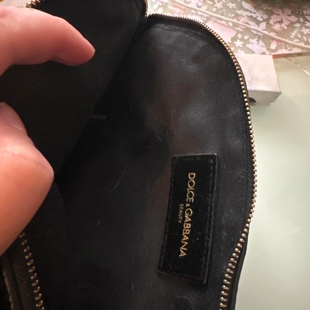 Dolce & Gabbana Women's Makeup and toiletry bags - Black in black from Depop, photo 7 of 9
