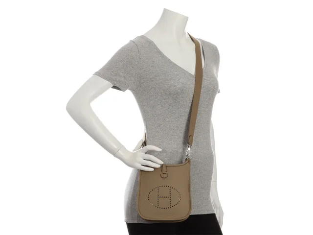 Hermès Marfa Clémence Evelyne TPM in Beige Clemence leather from Ann's Fabulous Finds, photo 1 of 1