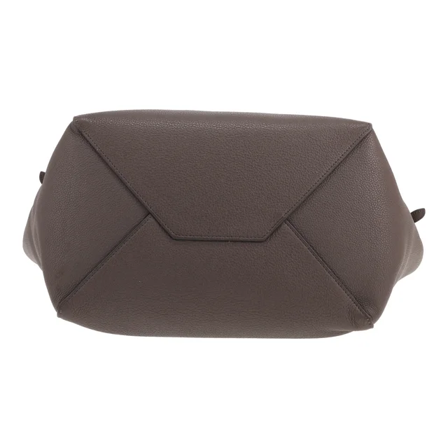 Celine tote bag Phantom tote in Grey Caviar leather from Collector Square, photo 3 of 5