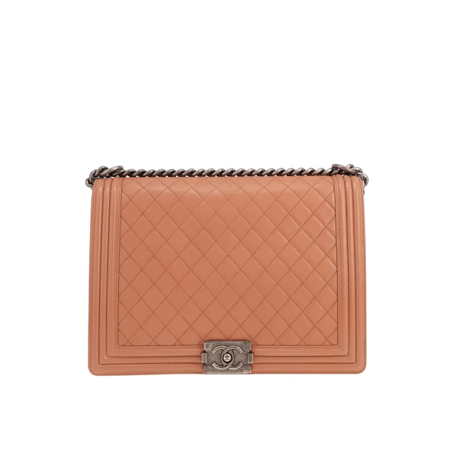 Chanel Boy handbag, large size in Beige Leather from Collector Square, photo 2 of 5