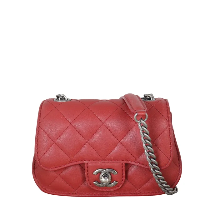 Chanel CC Flap Crossbody Chain Bag in Leather from Luxe.It.Fwd