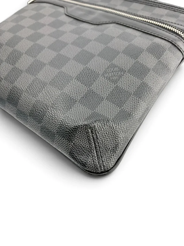 Louis Vuitton Damier Graphite Thomas Messenger Bag in Grey Canvas from Season 2 Consign, photo 8 of 10