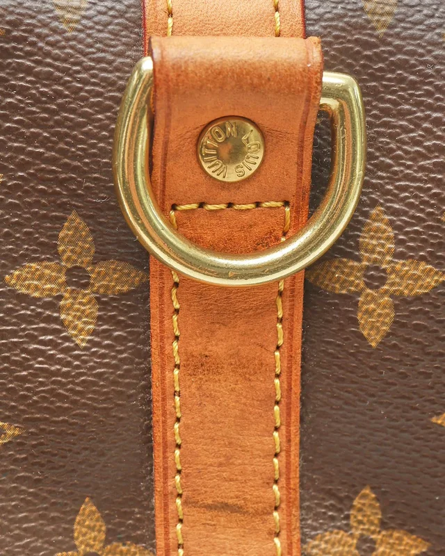 Louis Vuitton Monogram Speedy 40 Shoulder Bag in Coated canvas from A Retro Tale, photo 6 of 8