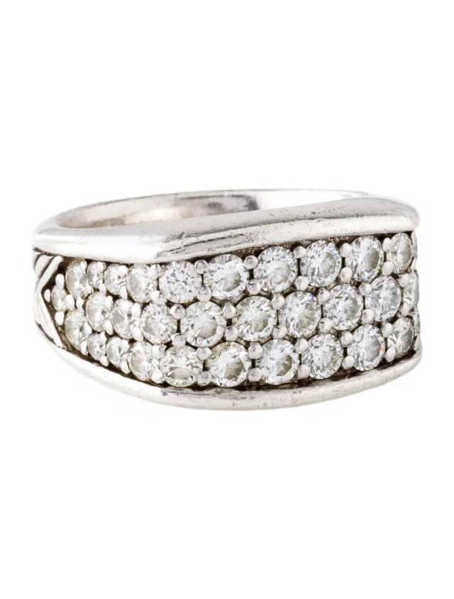 David Yurman 2.64ctw Diamond Chevron Signet Ring in multicolor from The RealReal
