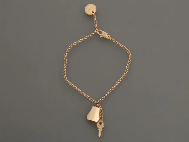 Hermès 18K Rose Gold Kelly Clochette Bracelet in Pink from Ann's Fabulous Finds, photo 5 of 6
