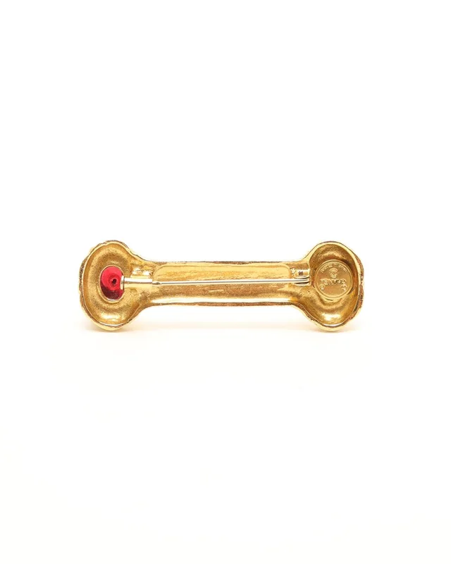 Chanel Rhinestone Brooch from A Retro Tale, photo 2 of 3