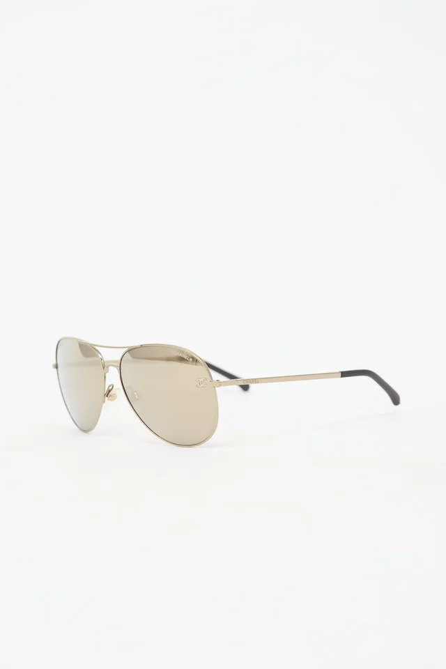 Chanel 4189TQ Aviator Sunglasses from VSP Consignment, photo 2 of 2
