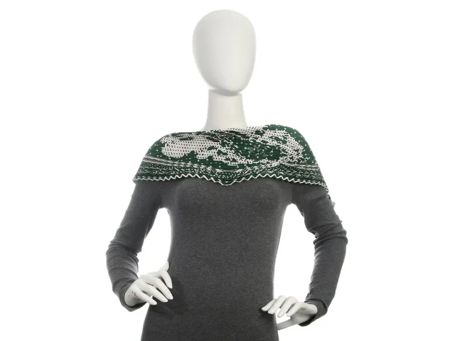 Hermès Brides de Gala Pleated Silk Bandana 55cm in Silk from Ann's Fabulous Finds, photo 5 of 6