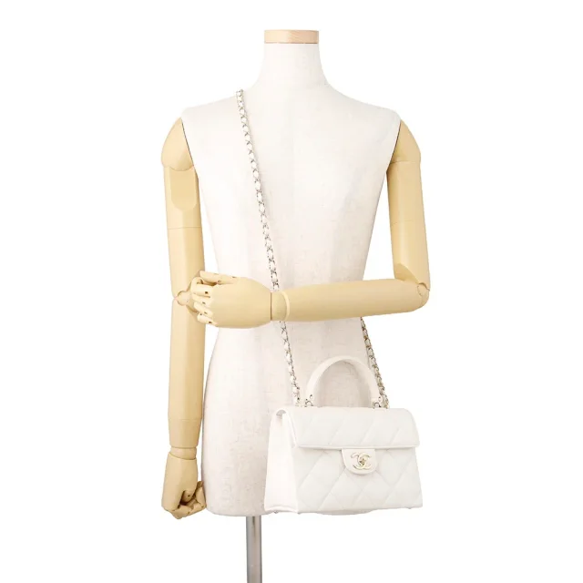 Chanel Matelasse Top Handle ChainShoulder Bag WhiteAS4711 Caviar Leather Size Mini in Caviar leather from GALLERY RARE, photo 5 of 17