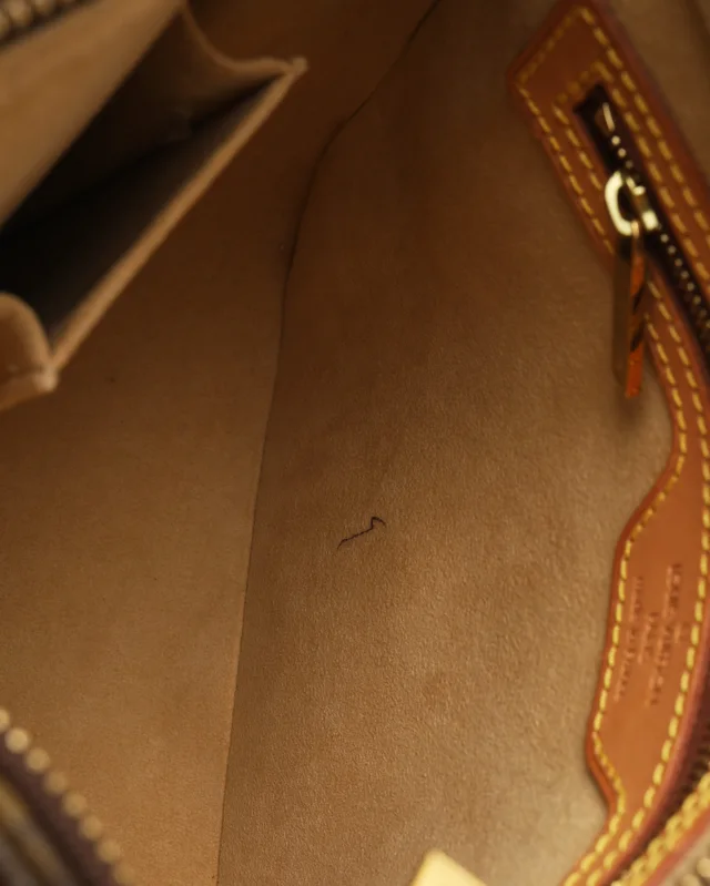 Louis Vuitton Monogram Looping MM Bag in Canvas from A Retro Tale, photo 7 of 8