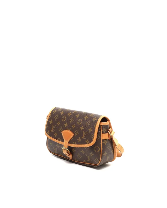 Louis Vuitton Monogram Sologne Bag in Coated canvas from A Retro Tale, photo 2 of 8