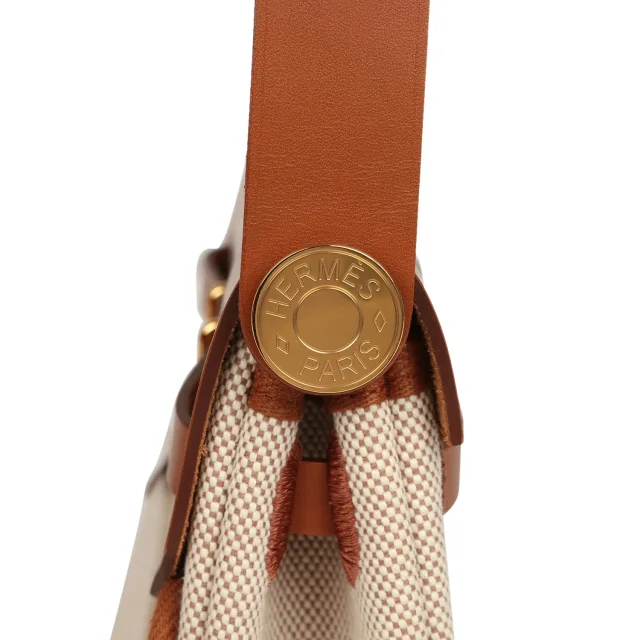 Hermès Herbag Zip 20 Mini Ecru and Beige Toile H Canvas and Fauve Vache Hunter Gold Hardware in Beige Canvas from Madison Avenue Couture, photo 8 of 11