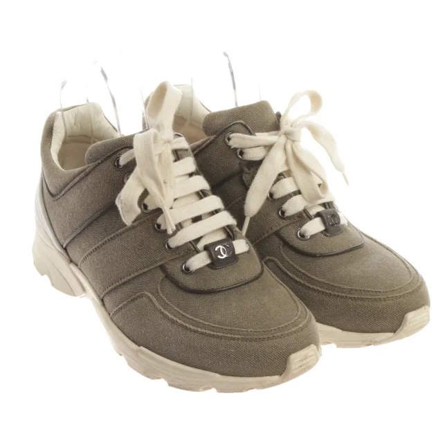Chanel Sneaker EUR 37 Grün from Buddy And Selly