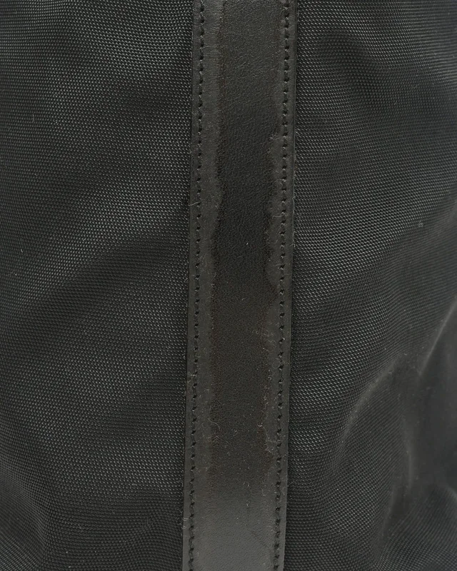 Gucci GG Shoulder Bag in Nylon from A Retro Tale, photo 7 of 9