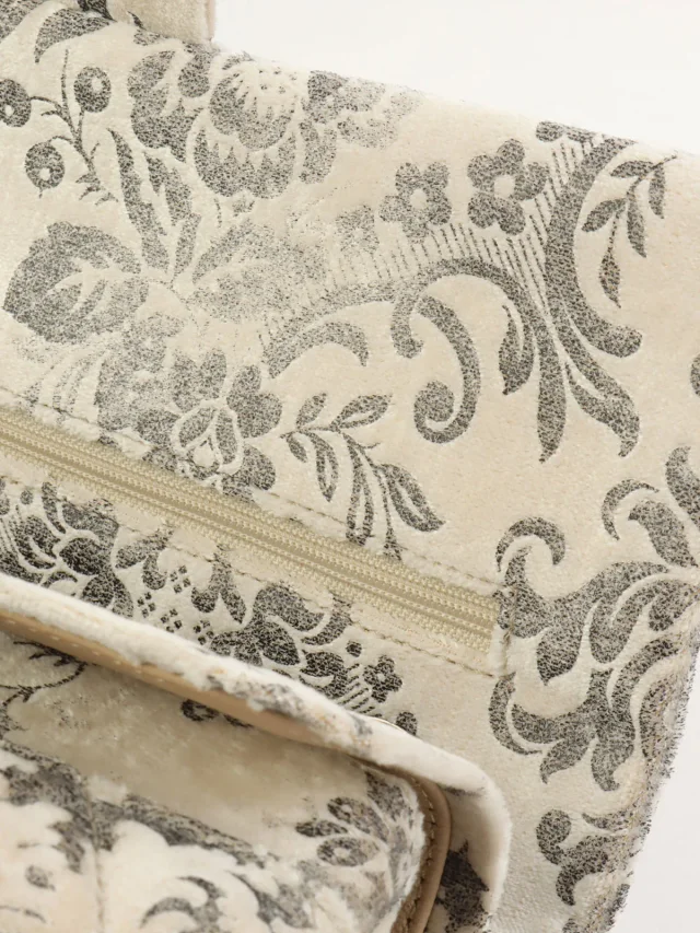 Chanel Circa 2009 Velour Flower Pattern Classic Flap Chain Bag 25cm in Velvet from VINTAGE QOO TOKYO, photo 15 of 20