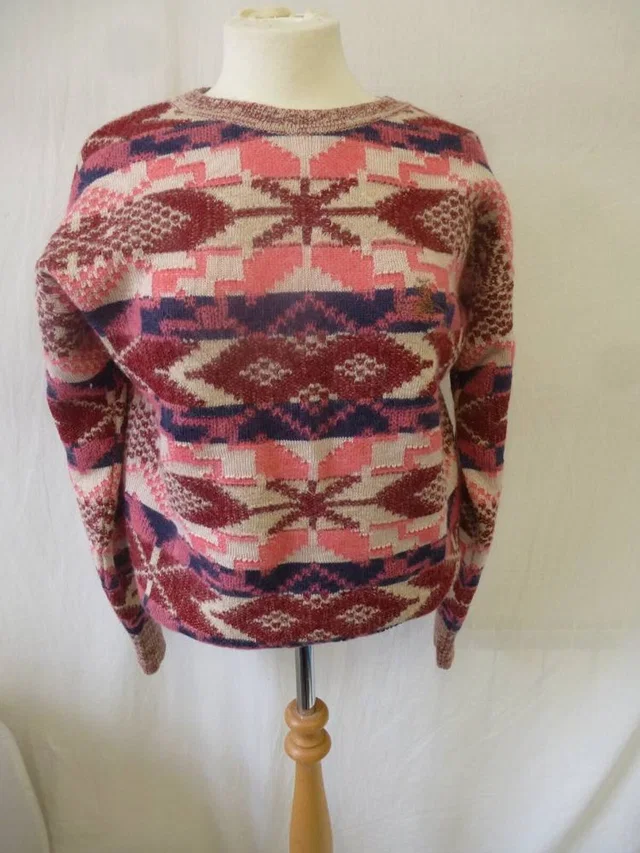 Vivienne Westwood Kyle Jumper Pink Size: L in Pink Wool from Oxfam Online Shop