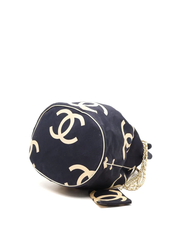 Chanel CC Drawstring Bucket Bag in Canvas from A Retro Tale, photo 4 of 13