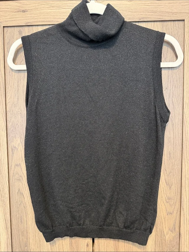 Versace Wool Blend Turtleneck Sleeveless Sweater in black Wool from Poshmark