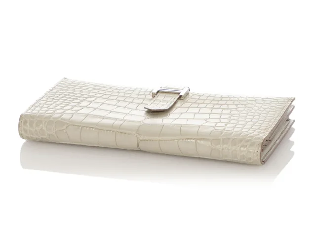 Hermès Béton Matte Alligator Béarn Wallet in Crocodile from Ann's Fabulous Finds, photo 6 of 10