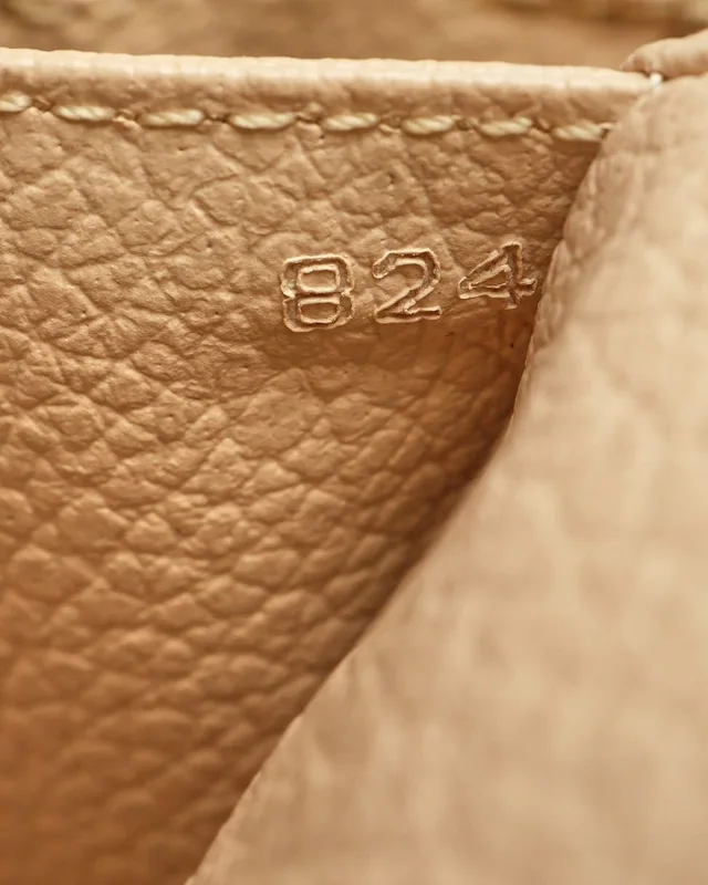 Louis Vuitton Monogram Trousse Toilette 28 in Coated canvas from A Retro Tale, photo 8 of 8