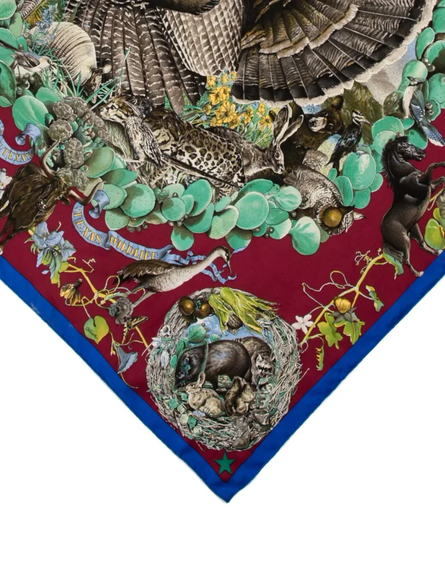 Hermès Faune et Flore du Texas Silk Scarf in Silk from The RealReal, photo 2 of 3