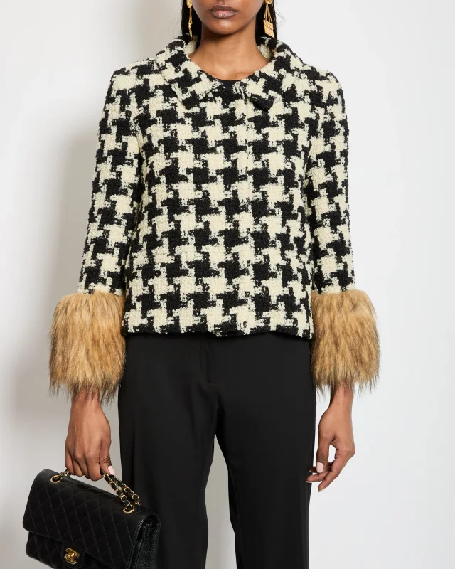 CURRENT SEASON* Valentino Black & White Houndstooth Pied-De-Poule Tweed Jacket with Faux Fur… in Black Tweed from Sellier, photo 2 of 5