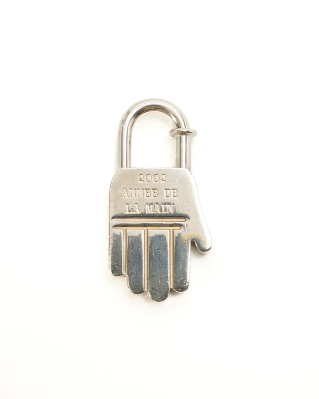 Hermès 2002 Year of the Hand Cadena Lock Chain from A Retro Tale