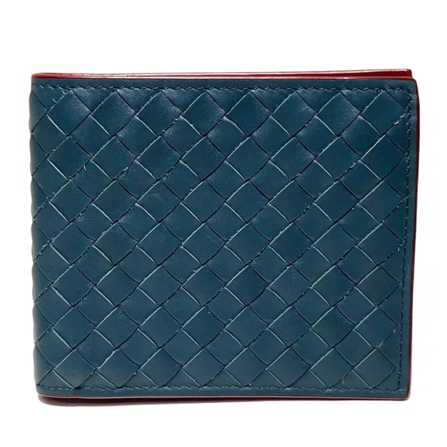 Bottega Veneta Intrecciato Bifold Wallet Leather in Woven leather from The Reluxe