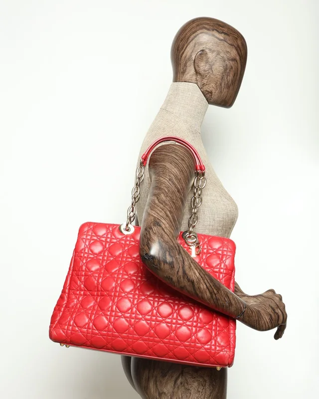 Dior Cannage Soft Shopping Tote Bag in Leather from A Retro Tale, photo 9 of 9