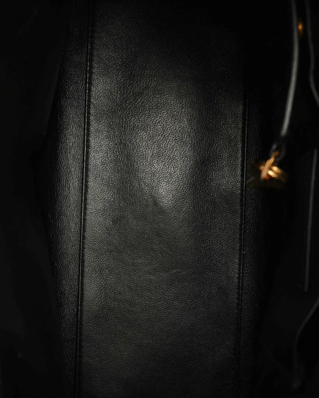 Saint Laurent Baby Sac De Jour Bag in Leather from A Retro Tale, photo 6 of 7
