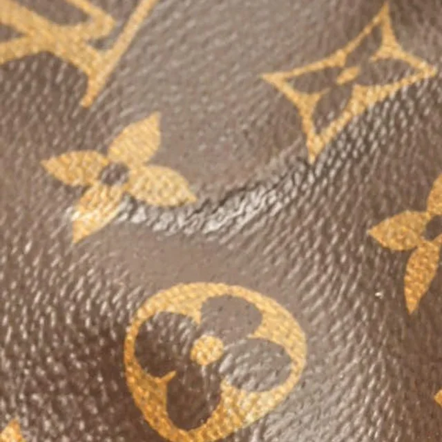 Louis Vuitton Monogram Neverfull Totem MM Tote Bag in Coated canvas from A Retro Tale, photo 5 of 9