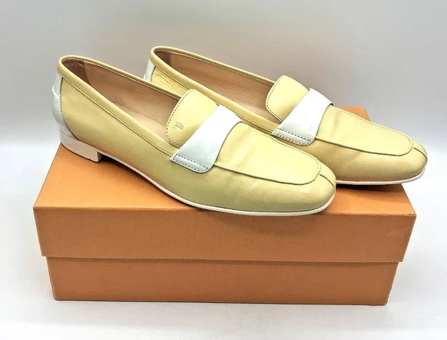 Tod's Loafers Size 4.5 in White Leather from Oxfam Online Shop