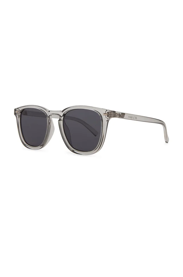 Le Specs No Biggie in Pewter & Smoke Mono, photo 2 of 3 from REVOLVE (Canada)