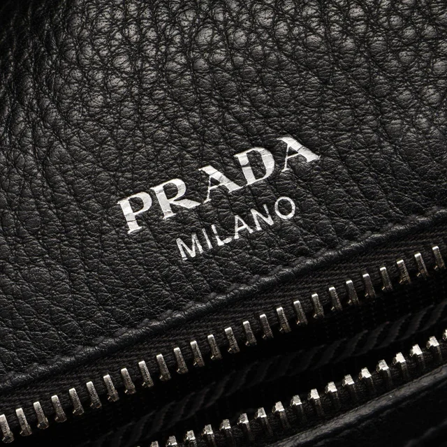 Prada 2way Handbag in Beige Leather from LuxUness, photo 4 of 10