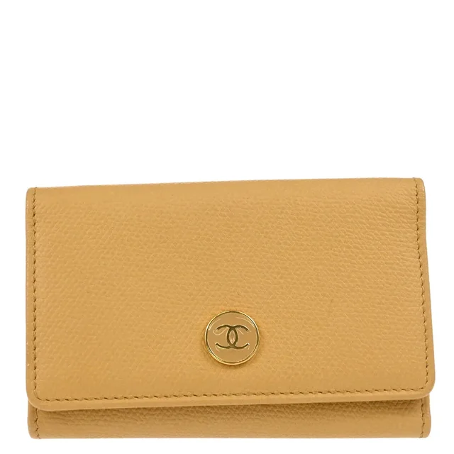 Chanel 2005-2006 Beige Calfskin Six Hook Key Case Small Good in Beige Calfskin from AMORE Vintage Tokyo