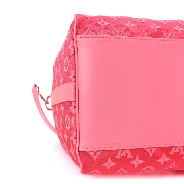 Louis Vuitton Monogram Fluo See Through Keepall Bandouliere 50 Rose in Pink Leather from FASHIONPHILE, photo 7 of 8