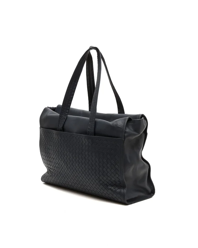 Bottega Veneta Intrecciato Weekender Bag in Woven leather from A Retro Tale, photo 2 of 7