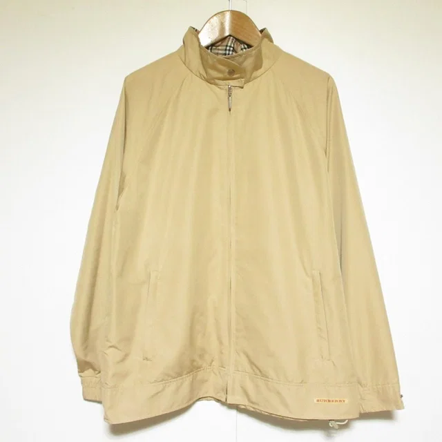 Burberry Golf Check Collar Hooded Jacket from LuxUness