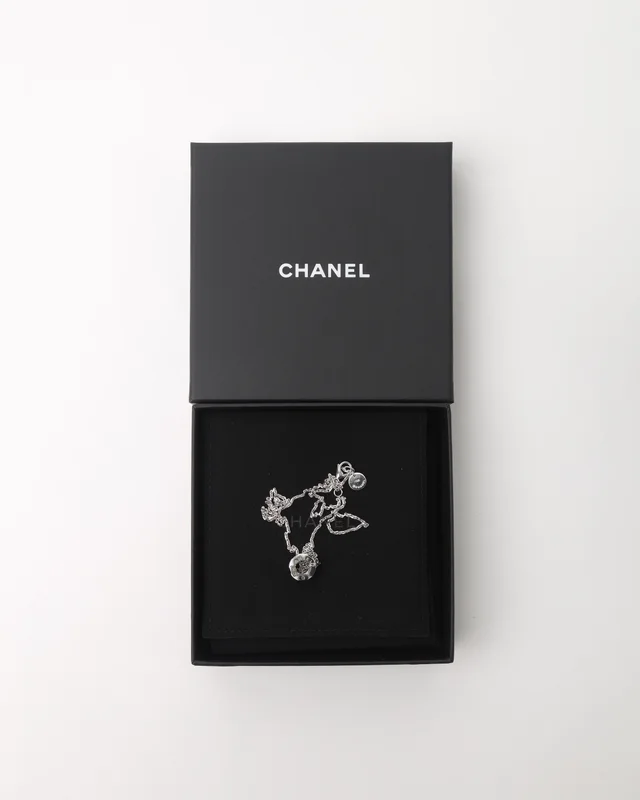 Chanel Ultra 18k White Gold Necklace in White from A Retro Tale, photo 4 of 8