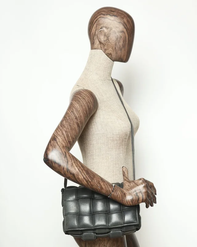 Bottega Veneta Padded Cassette Bag in Woven leather from A Retro Tale, photo 9 of 9