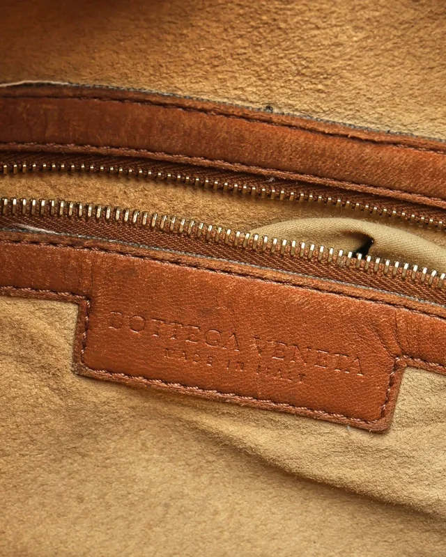 Bottega Veneta Medium Intrecciato Hobo Bag in Woven leather from A Retro Tale, photo 12 of 13