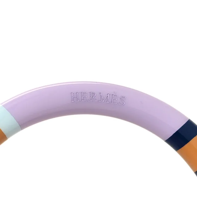 Hermès Lacquered Wood H Equipe PM Bangle Bracelet T1 from FASHIONPHILE, photo 4 of 5