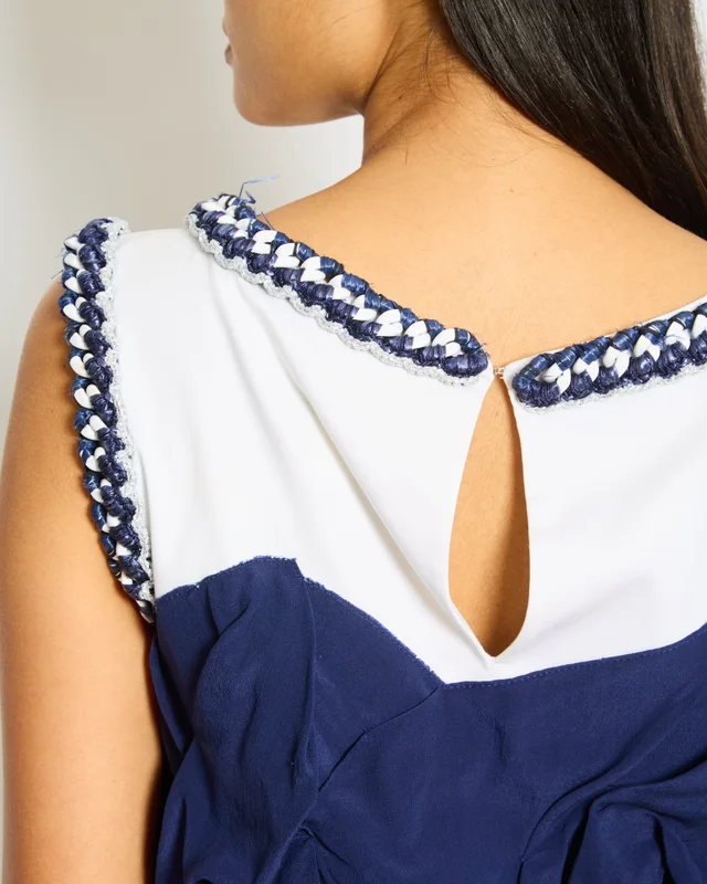 Chanel White and Navy Cotton and Silk Mini Dress with Ruffle Detail and Tweed Trimmed Size FR 36 (UK 8) in White Tweed from Sellier, photo 2 of 2