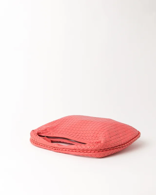 Bottega Veneta Intrecciato Medium Hobo Bag in Woven leather from A Retro Tale, photo 5 of 8
