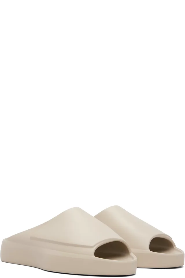 Fear of God ESSENTIALS Beige Essentials Los Feliz Slides, photo 4 of 5 from SSENSE