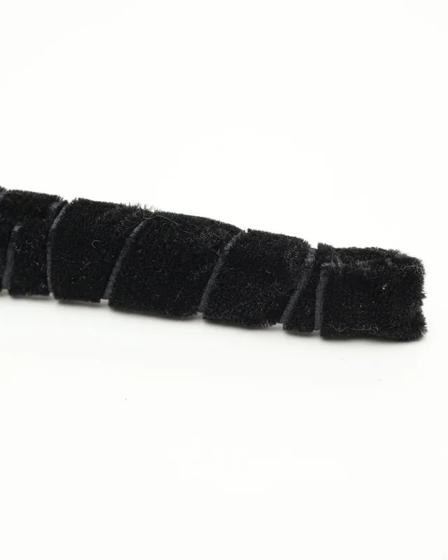 Miu Miu Pearl Velour Headband from A Retro Tale, photo 5 of 5